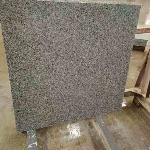 定西 芝麻白光面900*900，高地铁标准